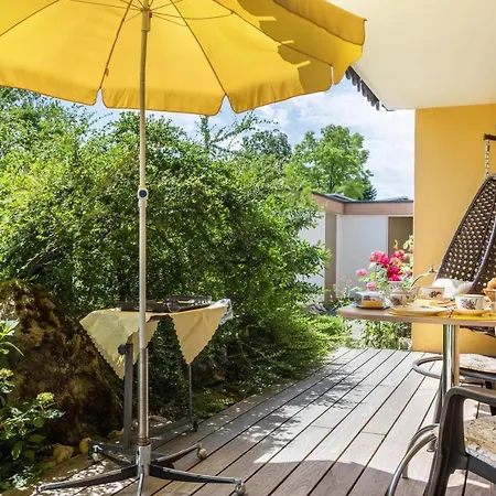 Bett Und Fruehstueck Bei Gertrud Appartement