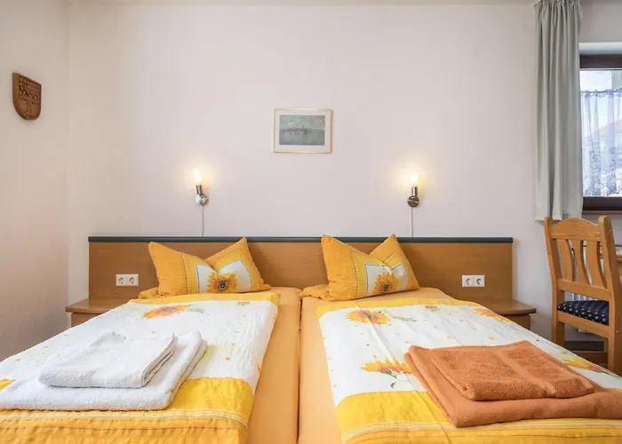Bett Und Fruehstueck Bei Gertrud Hergensweiler